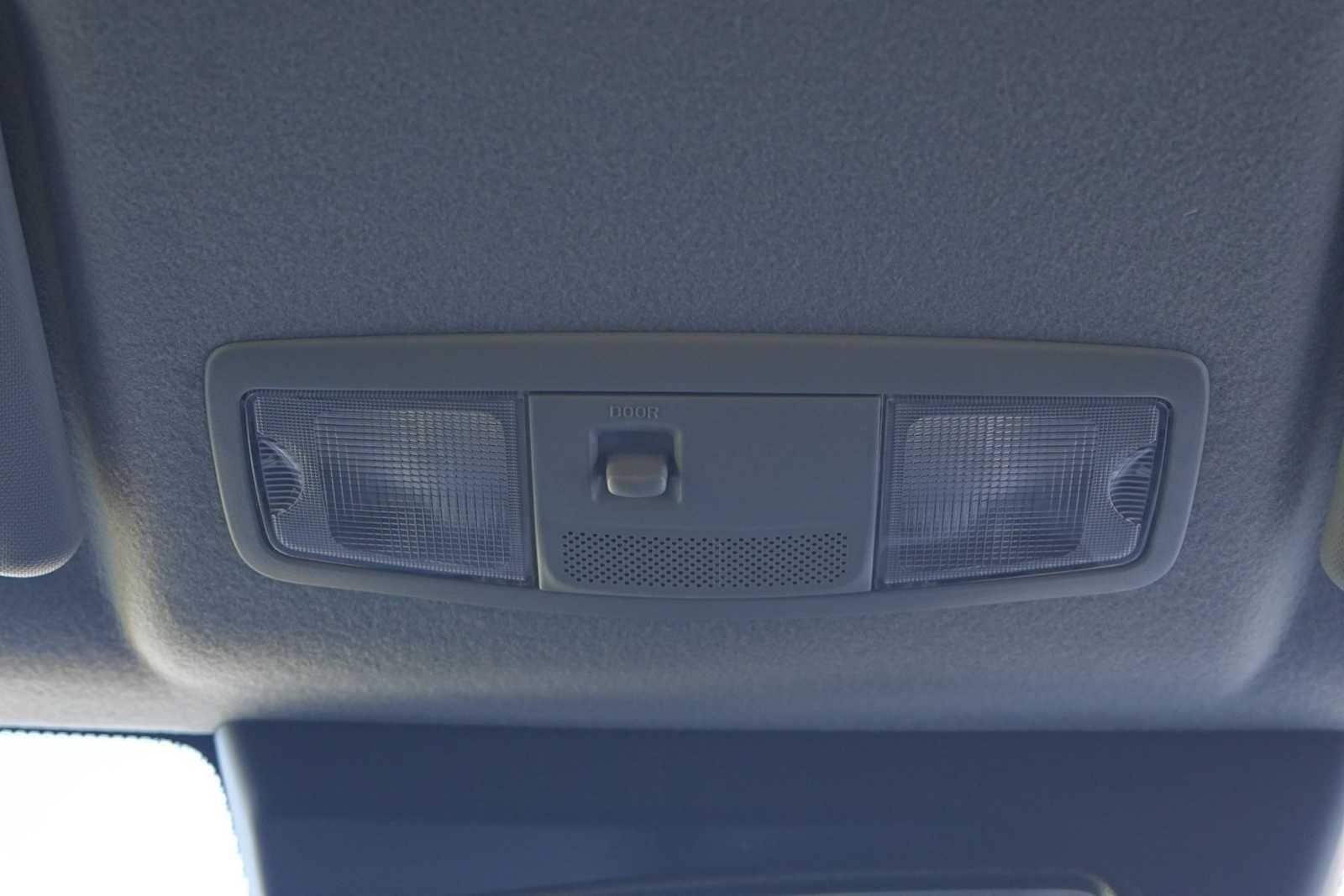 Thumbnail: 2024 Mitsubishi Outlander Sport - 25