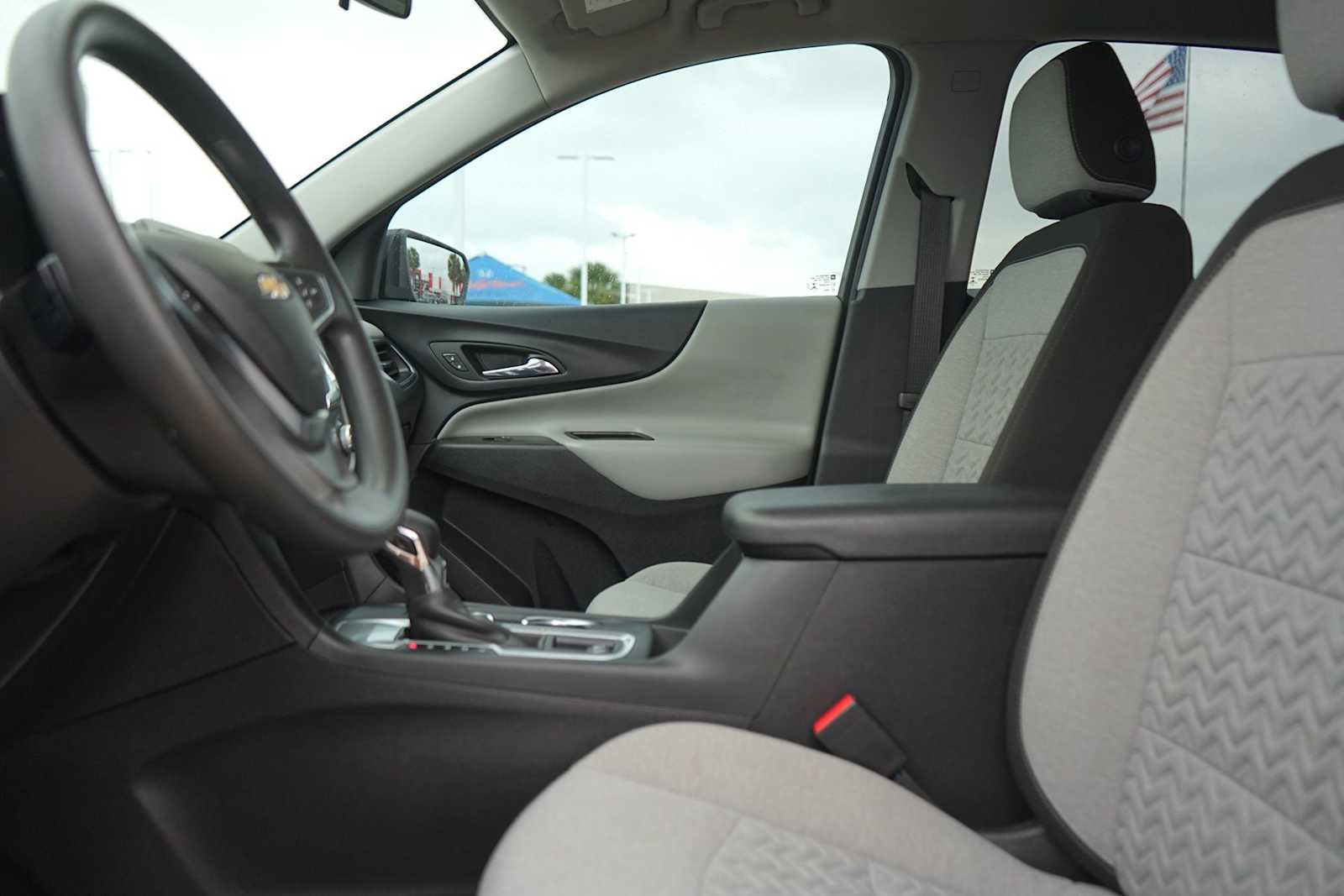 Thumbnail: 2023 Chevrolet Equinox - 11