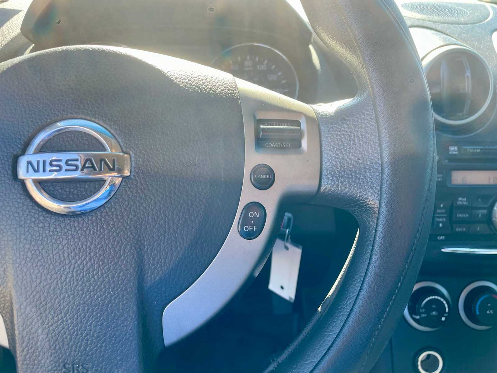 Thumbnail: 2011 Nissan Rogue - 7