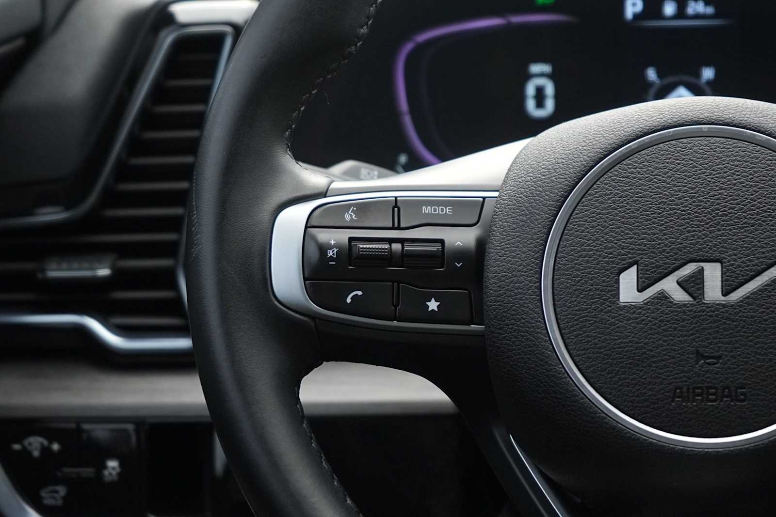 Thumbnail: 2023 Kia Sportage - 17