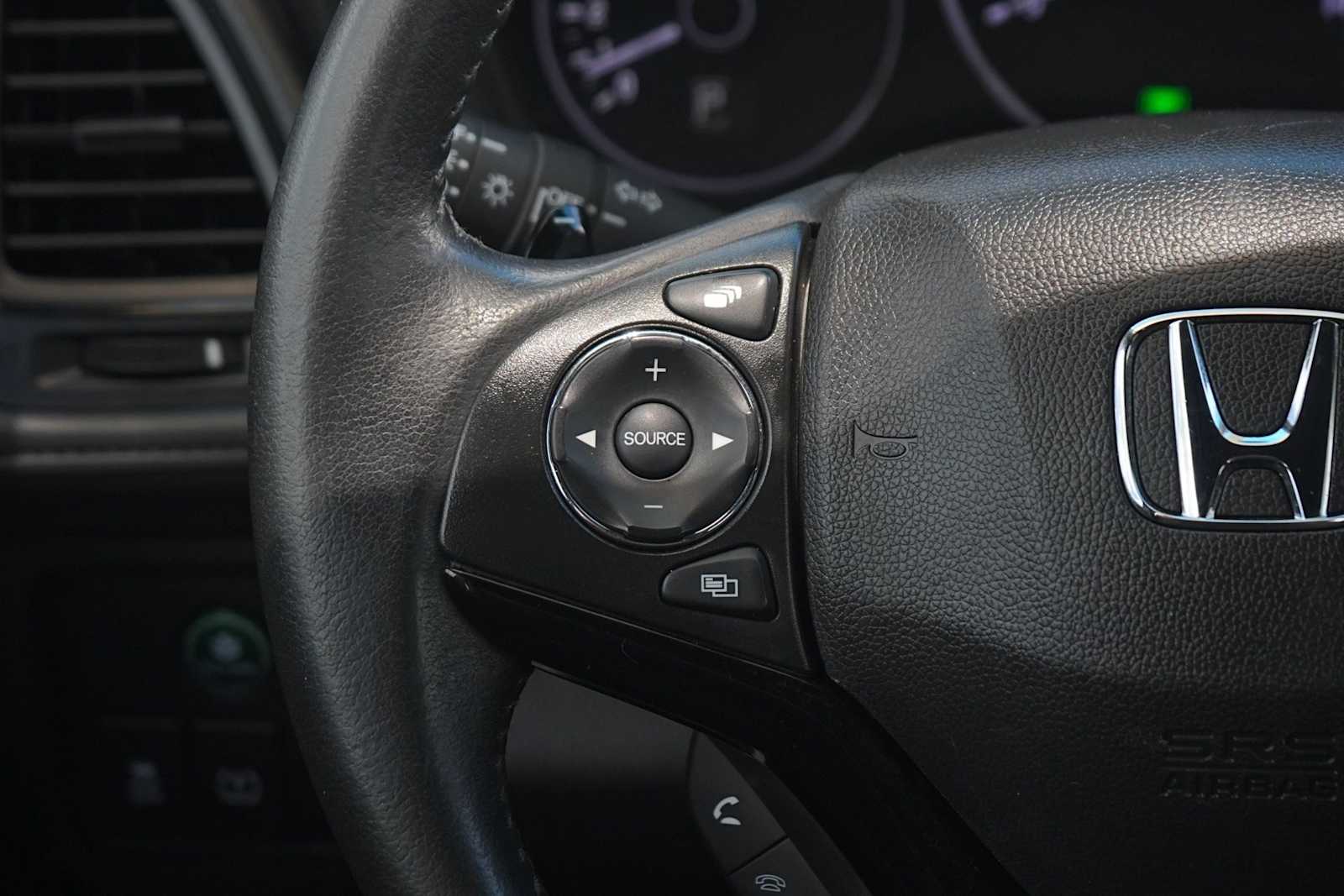 Thumbnail: 2019 Honda HR-V - 17
