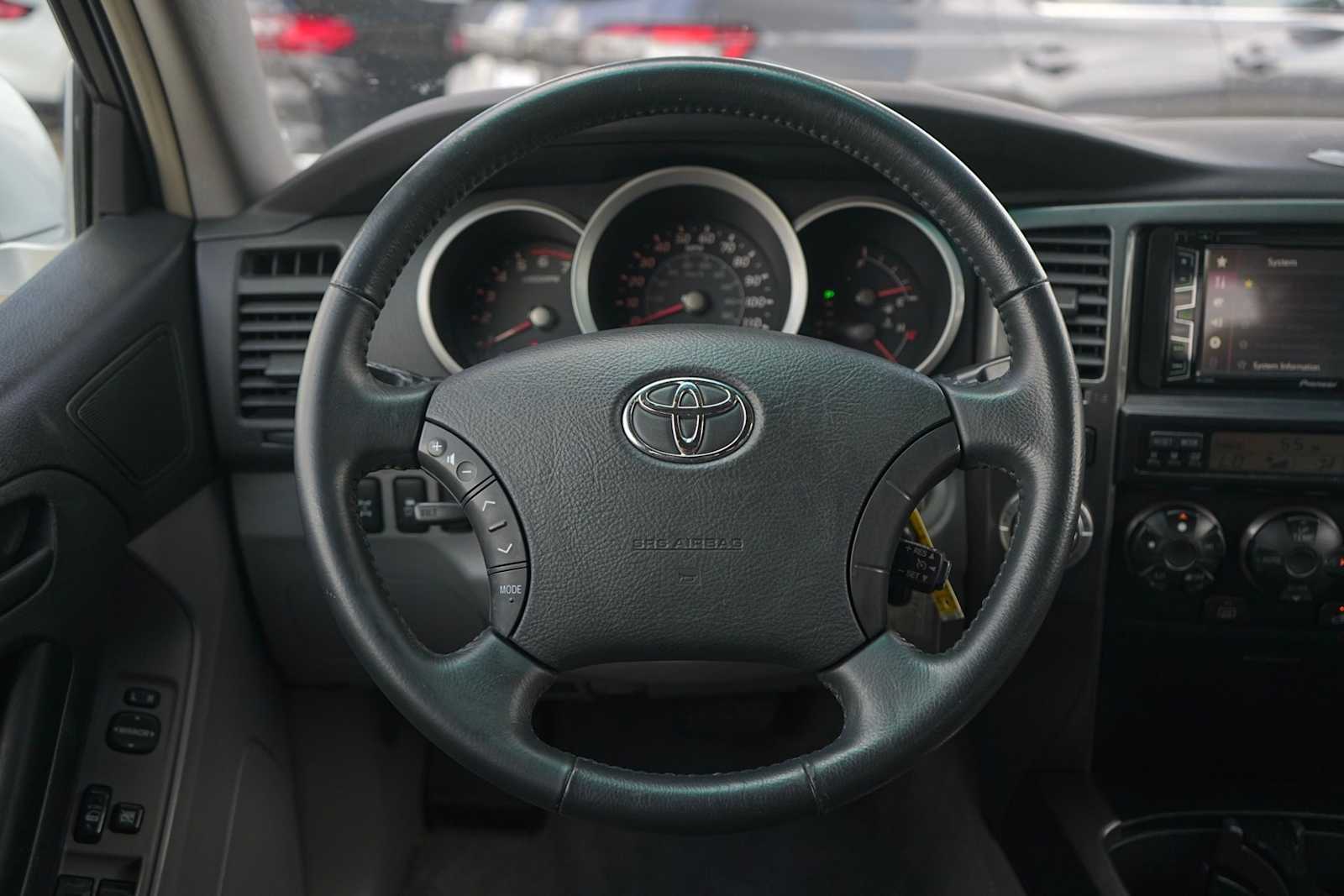 Thumbnail: 2008 Toyota 4Runner - 16