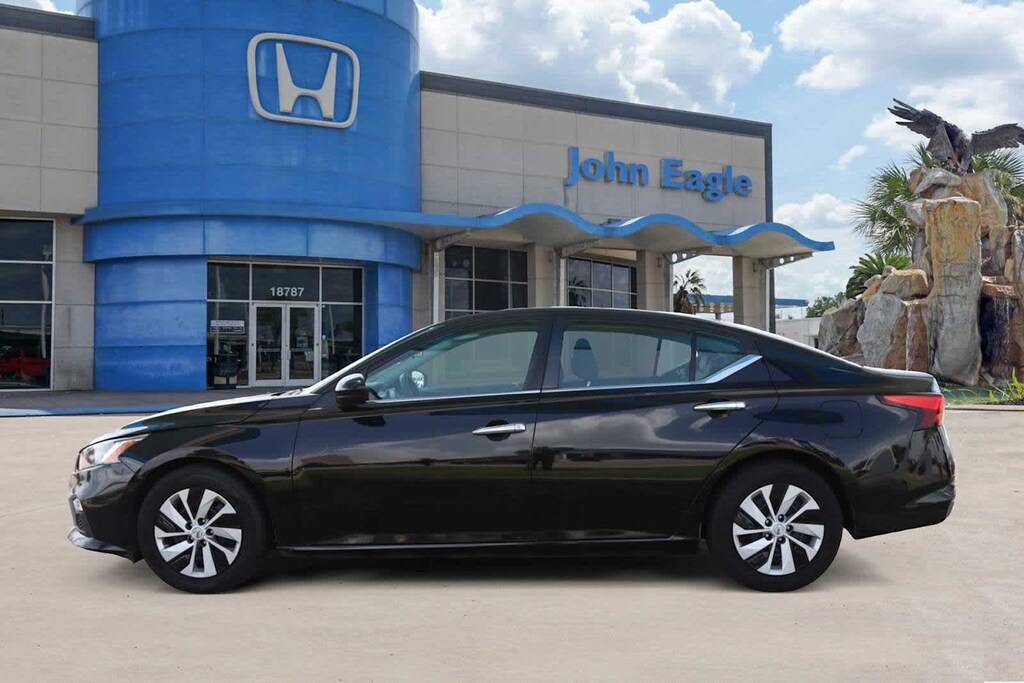 Used 2021 Nissan Altima 2.5 S Sedan