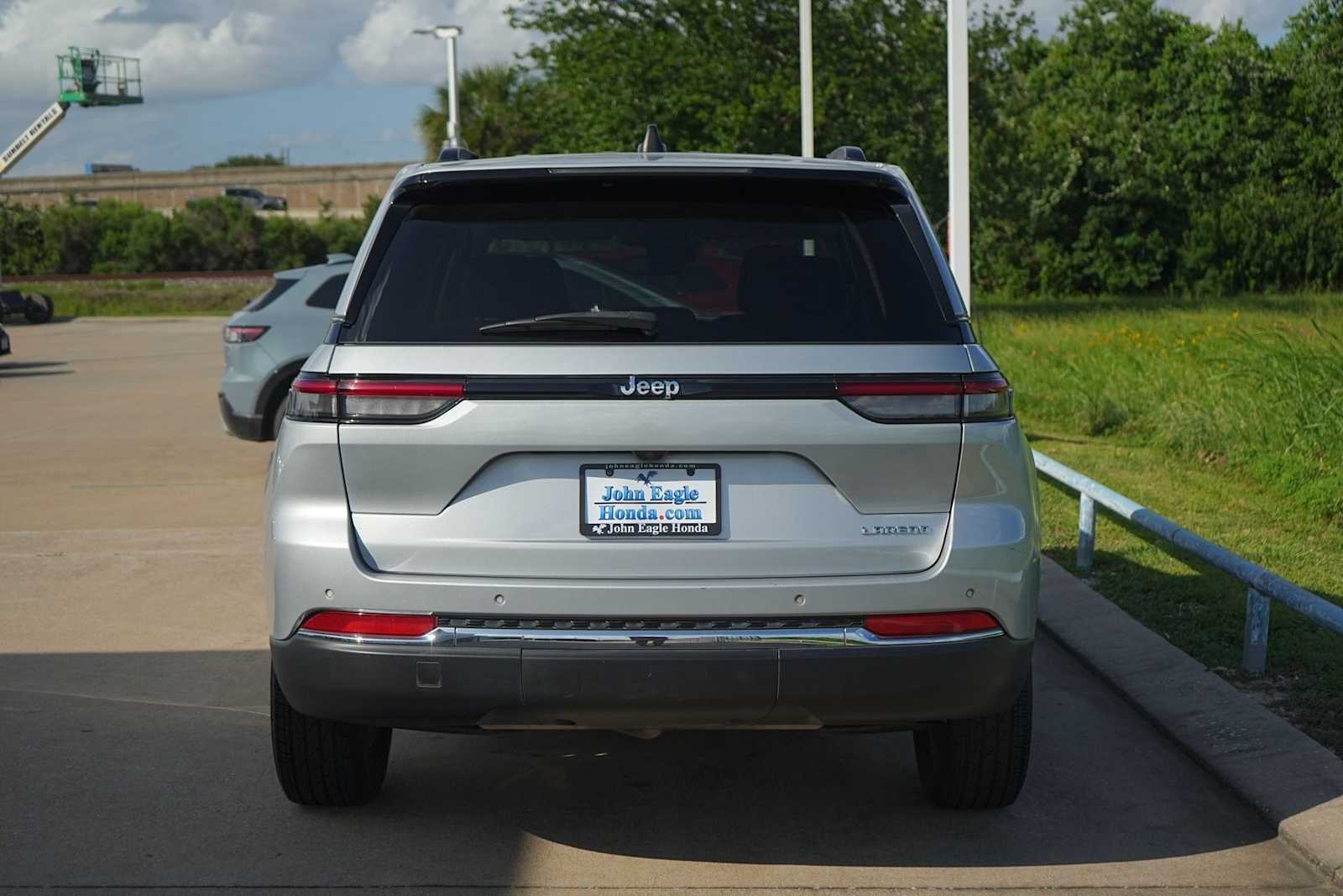 Thumbnail: 2024 Jeep Grand Cherokee - 5