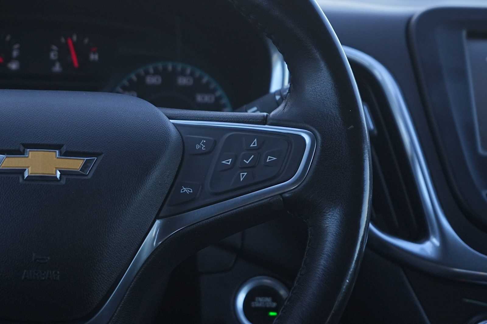 Thumbnail: 2018 Chevrolet Equinox - 18