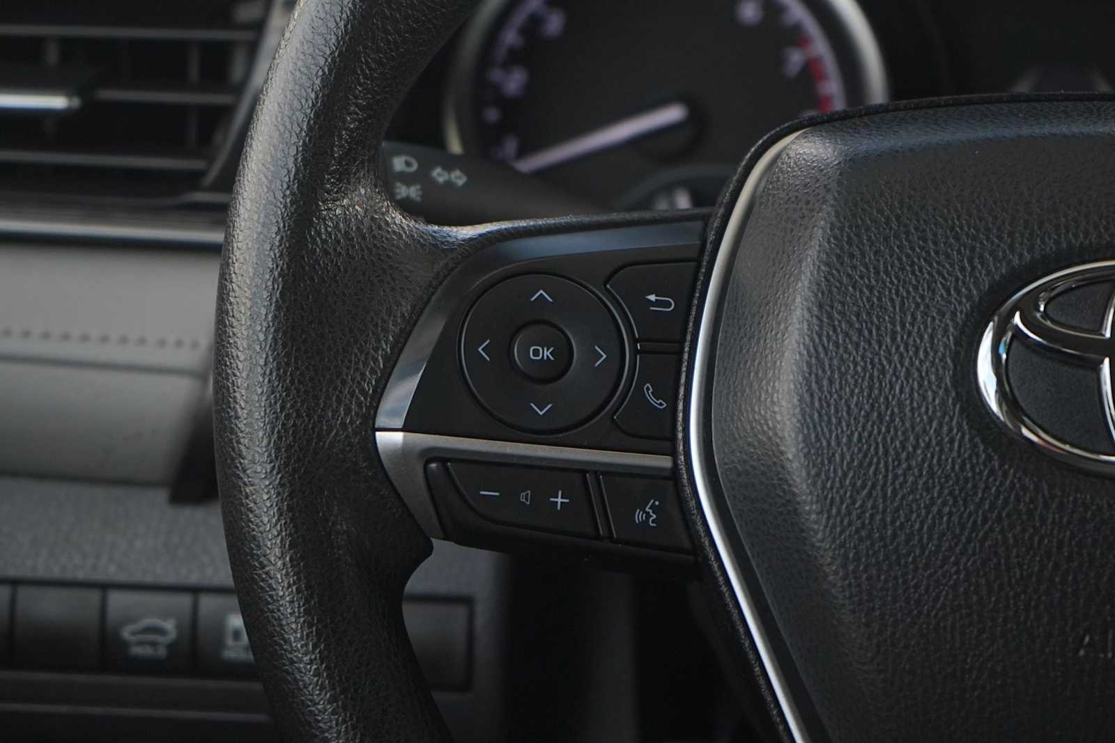 Thumbnail: 2024 Toyota Camry - 17