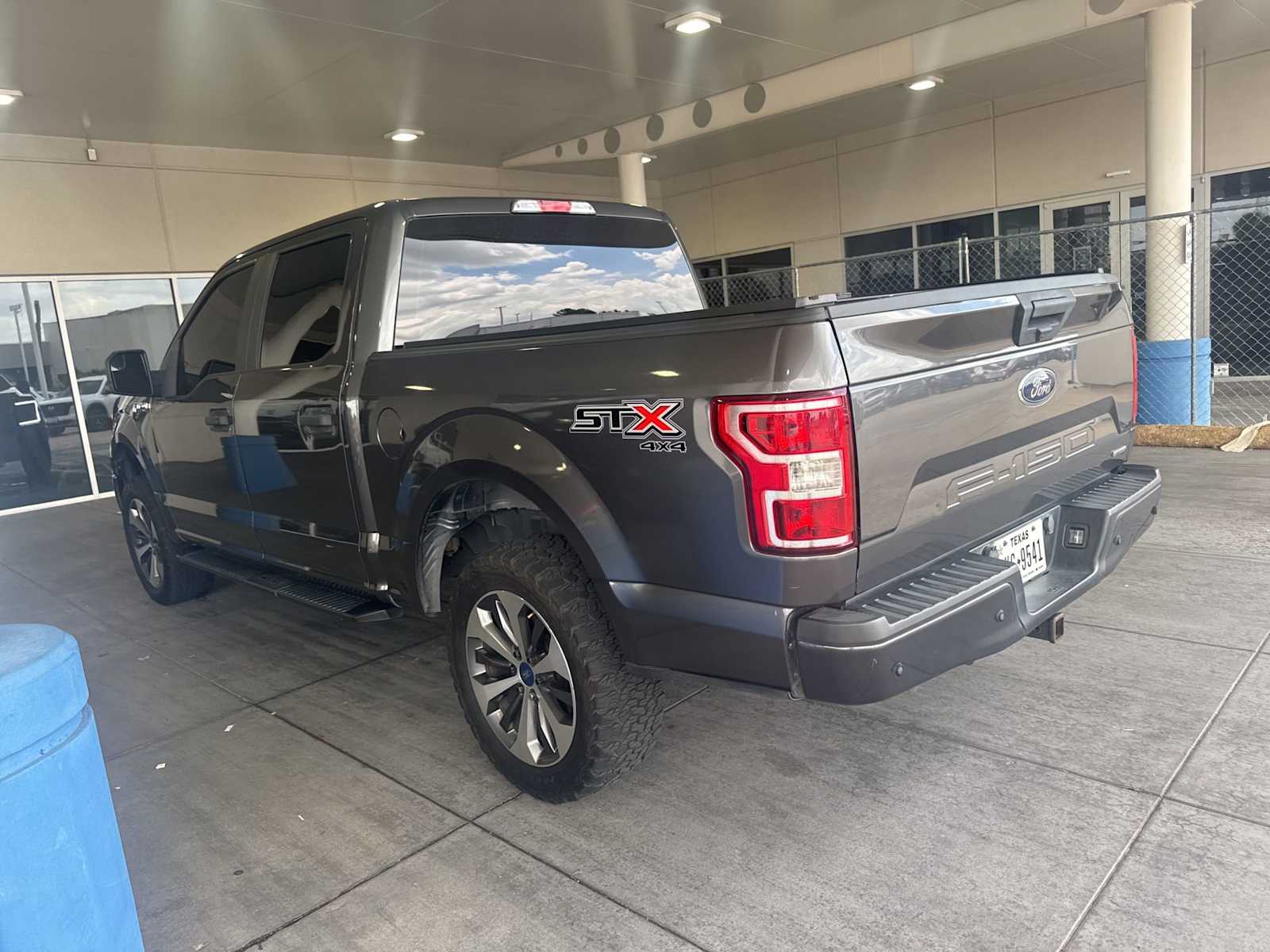 Thumbnail: 2019 Ford F-150 - 4