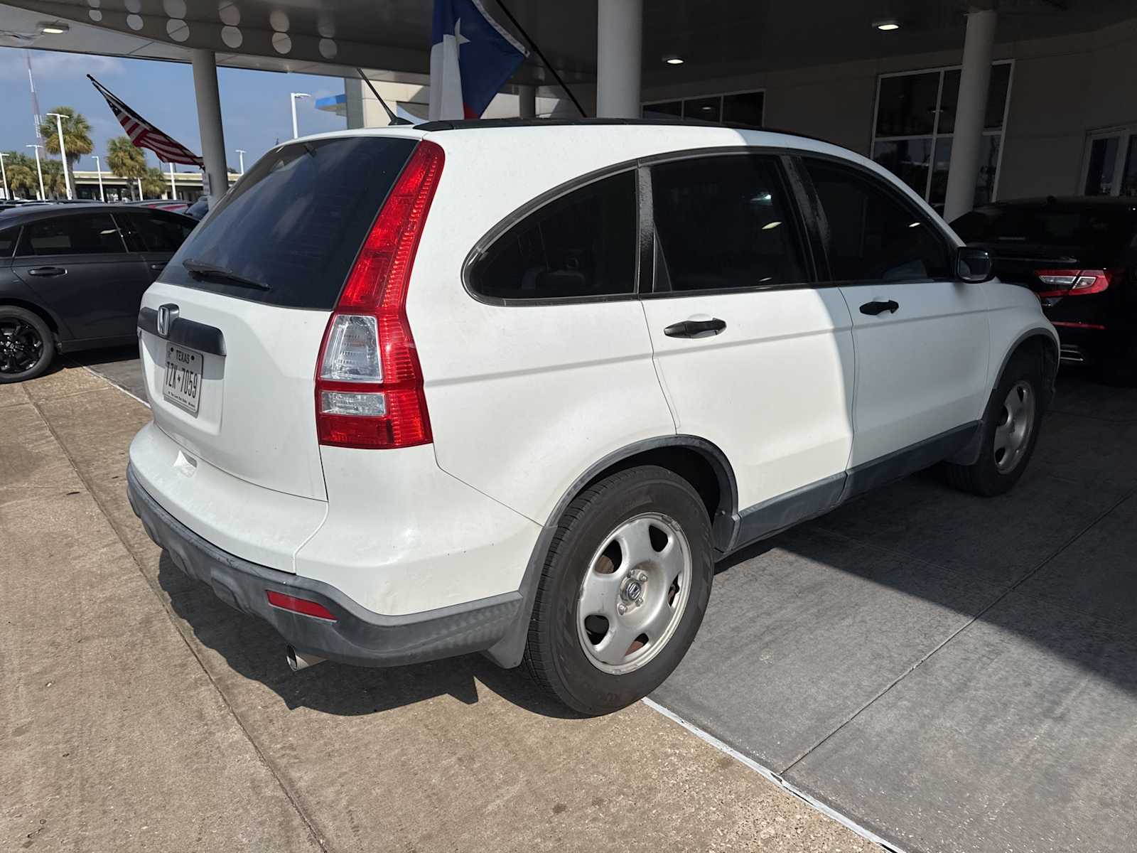 2008 Honda CR-V LX photo 2