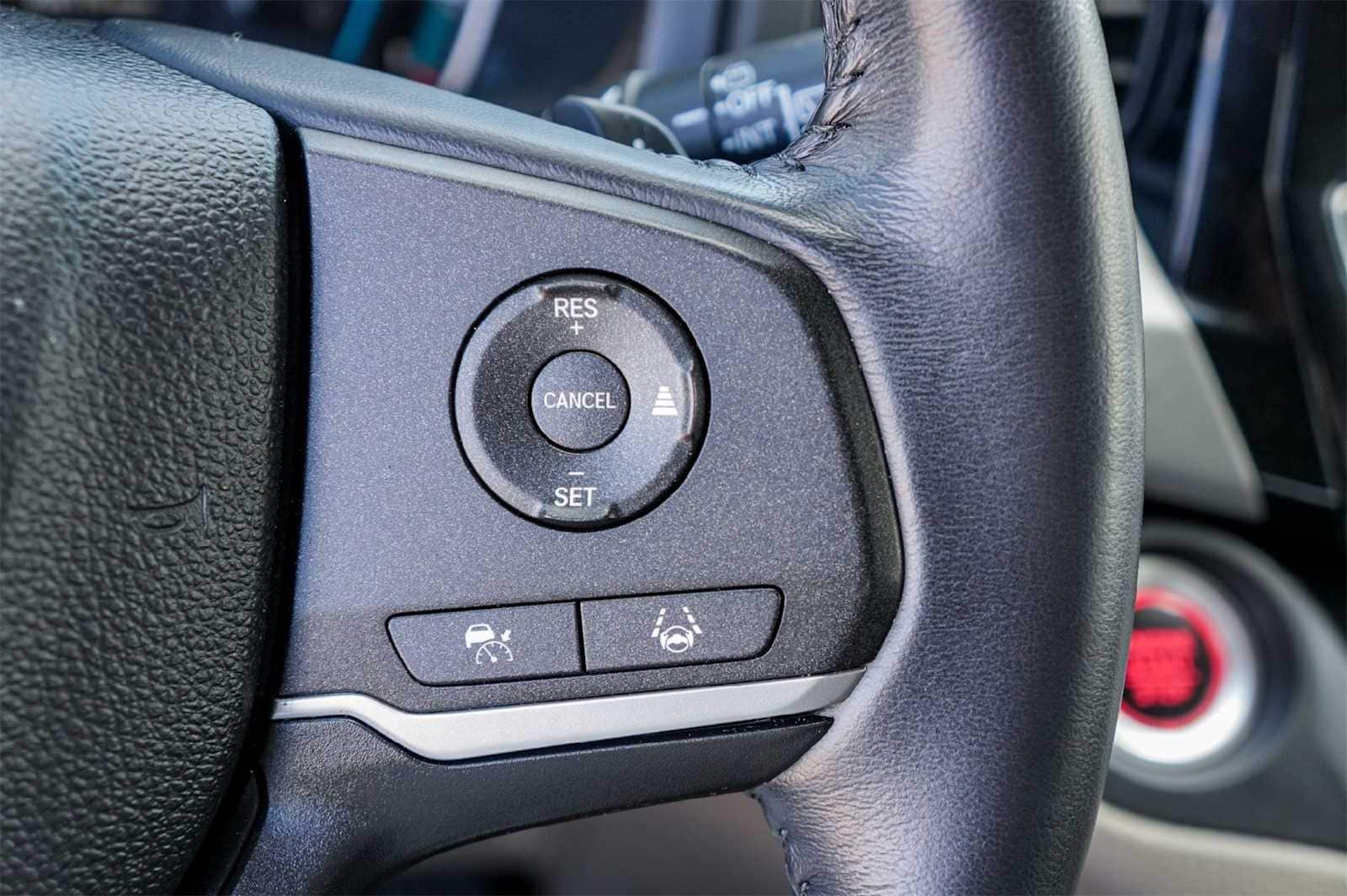 Thumbnail: 2023 Honda Odyssey - 26