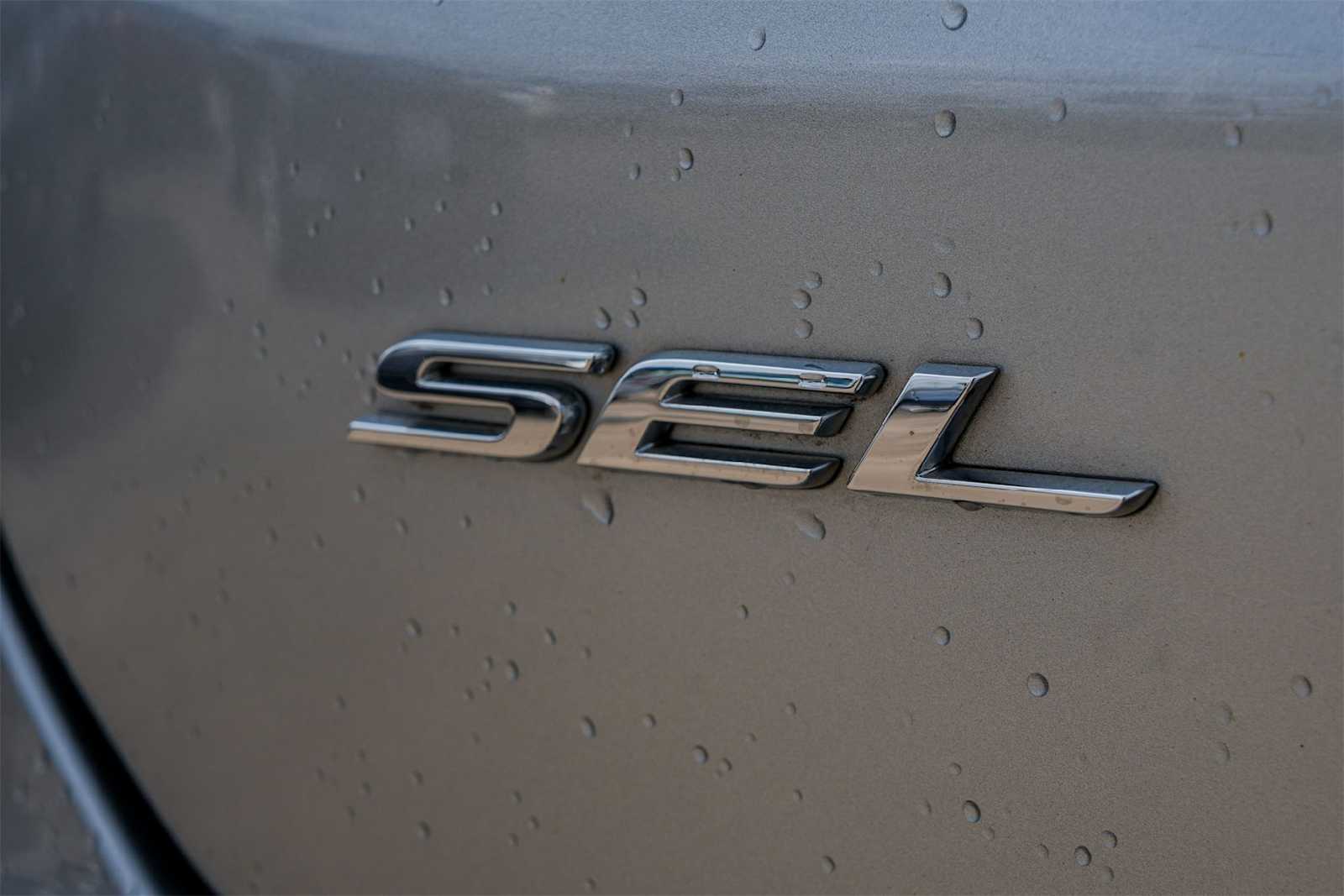 Thumbnail: 2022 Ford Edge - 7