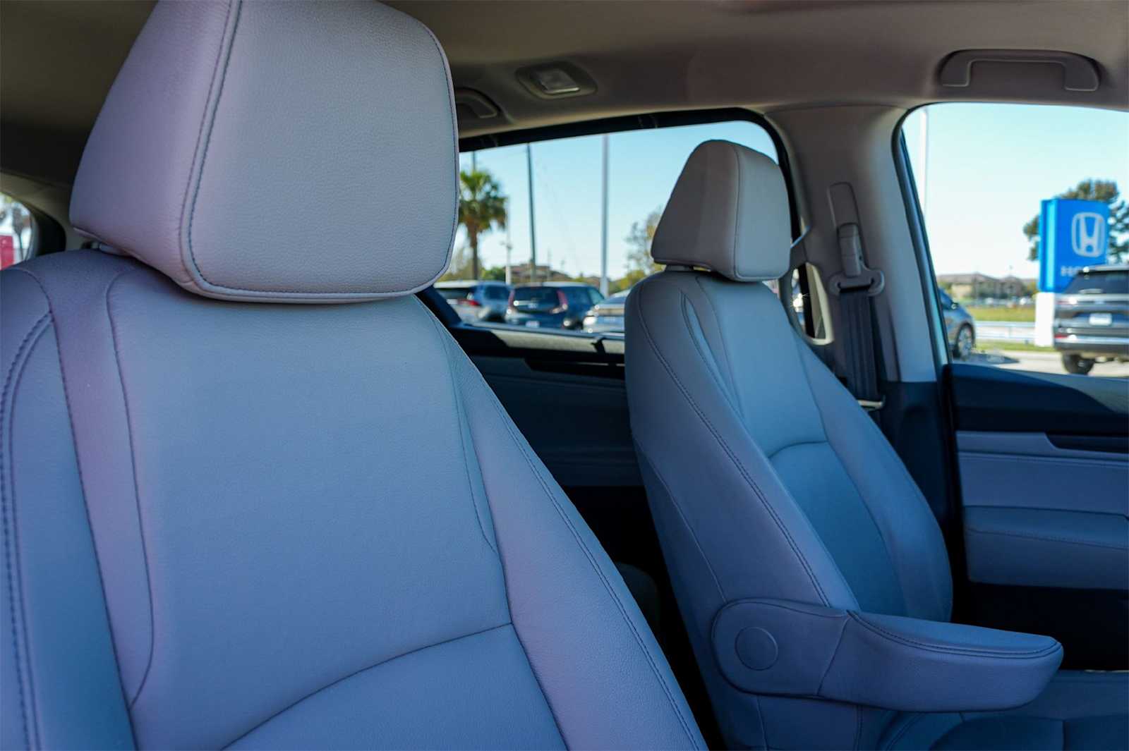 Thumbnail: 2024 Honda Odyssey - 14