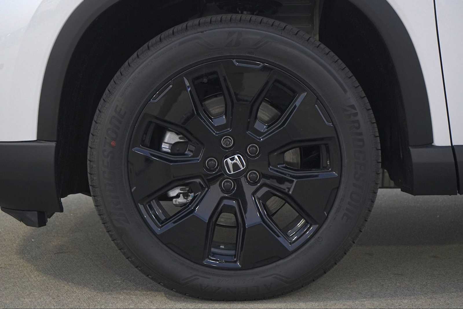 Thumbnail: 2026 Honda Pilot - 7