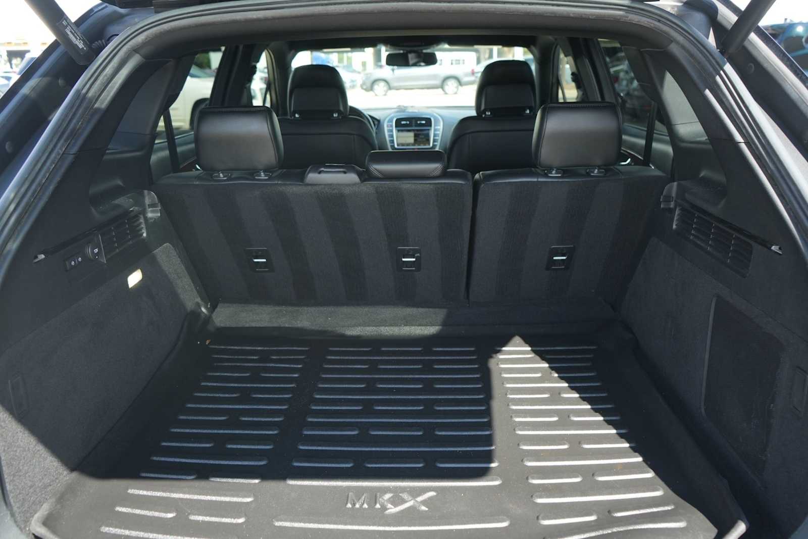 Thumbnail: 2018 Lincoln MKX - 26