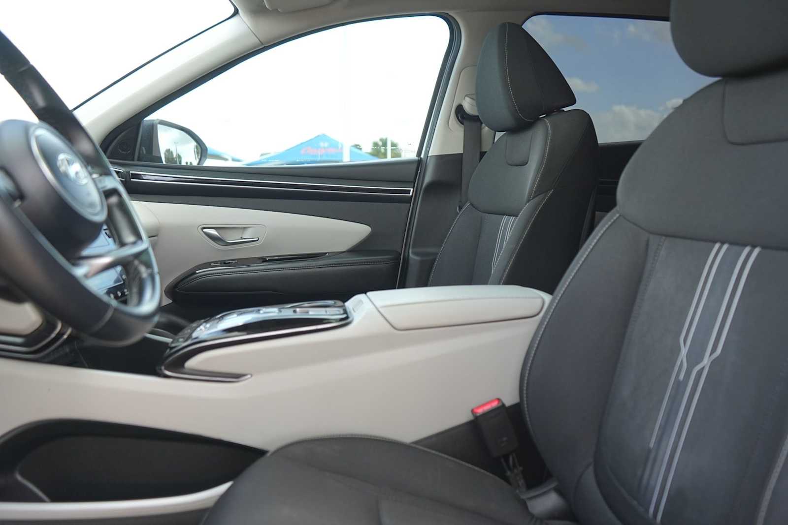 Thumbnail: 2022 Hyundai Tucson - 11