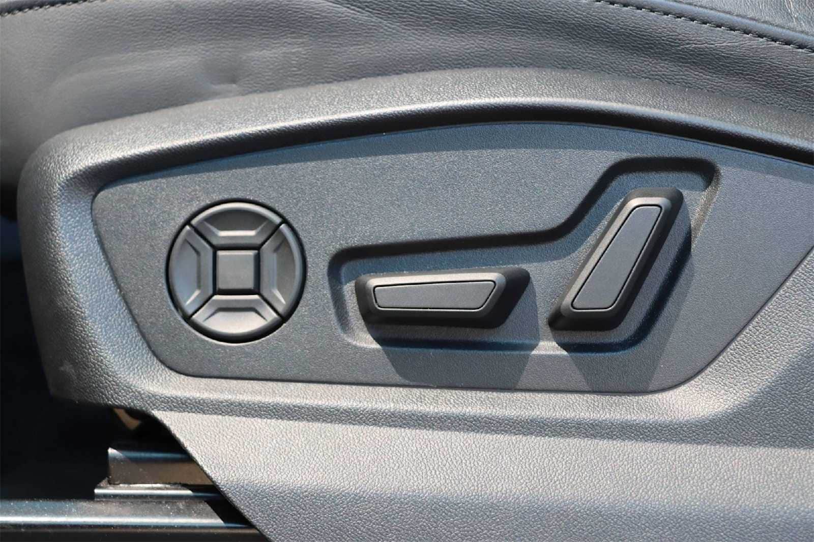 Thumbnail: 2024 Audi Q7 - 29