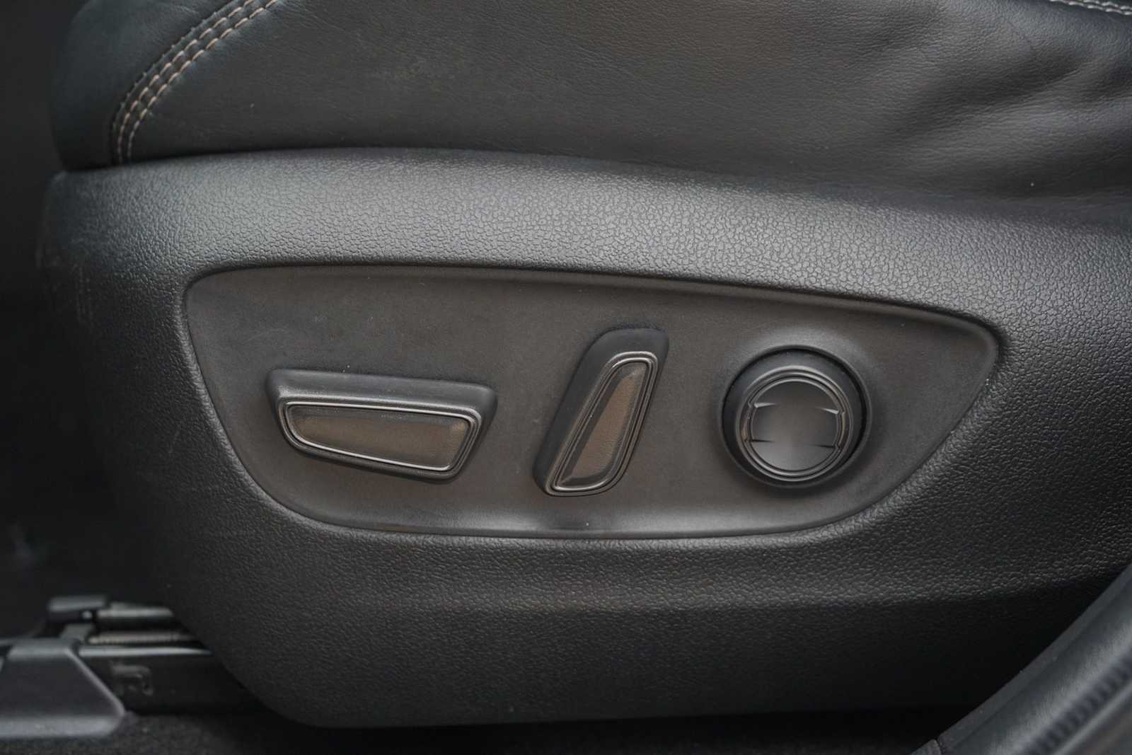 Thumbnail: 2024 Toyota RAV4 - 12