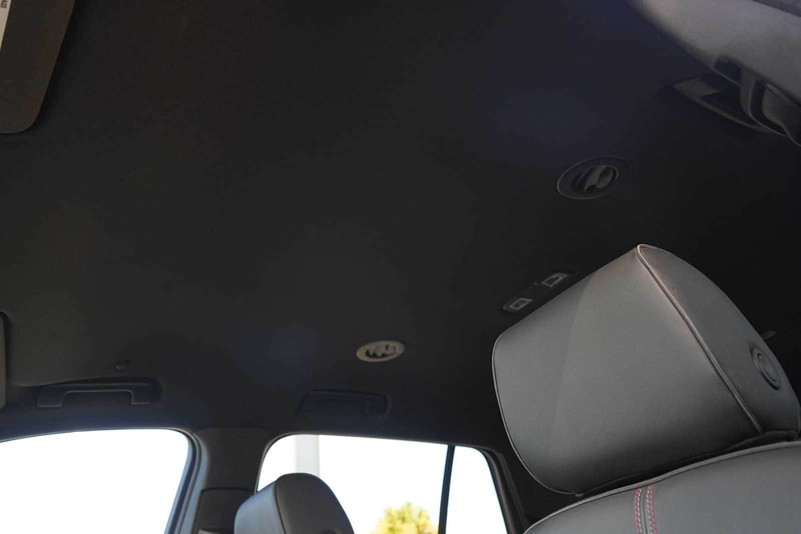 Thumbnail: 2022 Chevrolet Traverse - 25