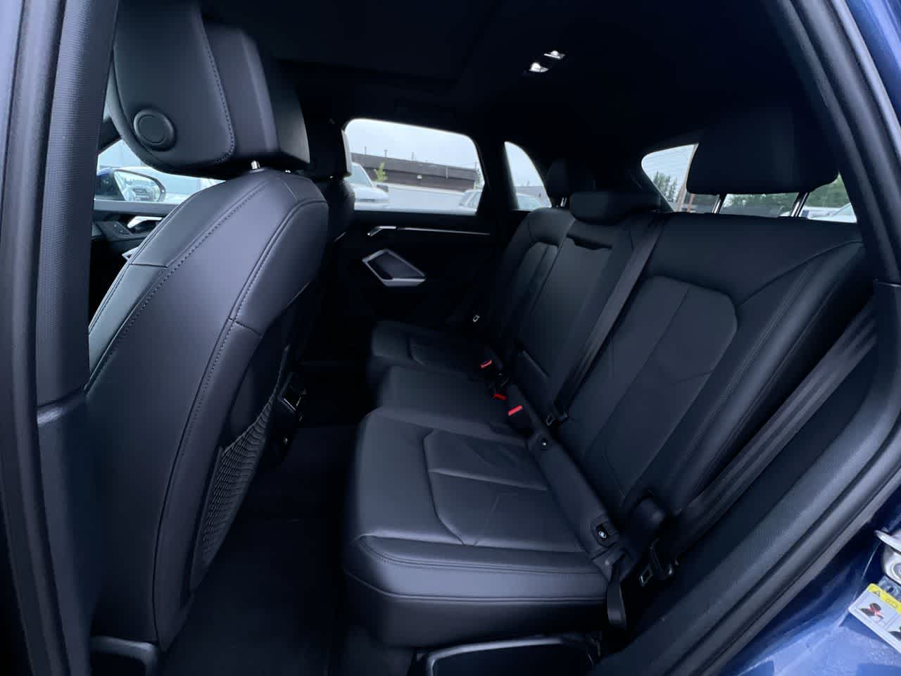 Thumbnail: 2023 Audi Q3 - 23