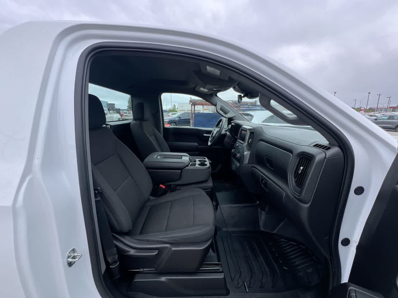 Thumbnail: 2024 Chevrolet Silverado 1500 - 24