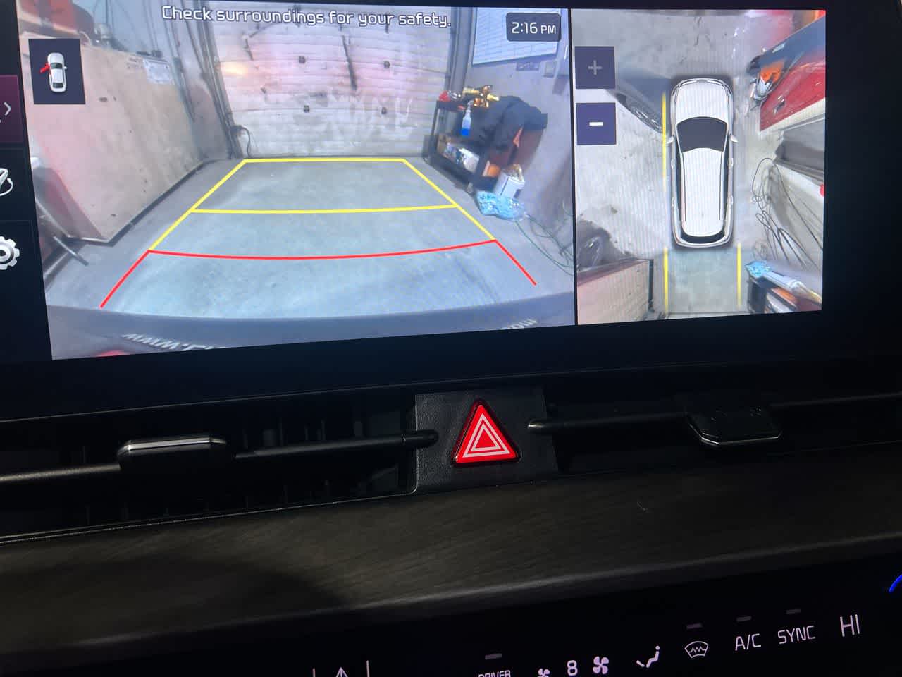 Thumbnail: 2023 Kia Sportage - 17