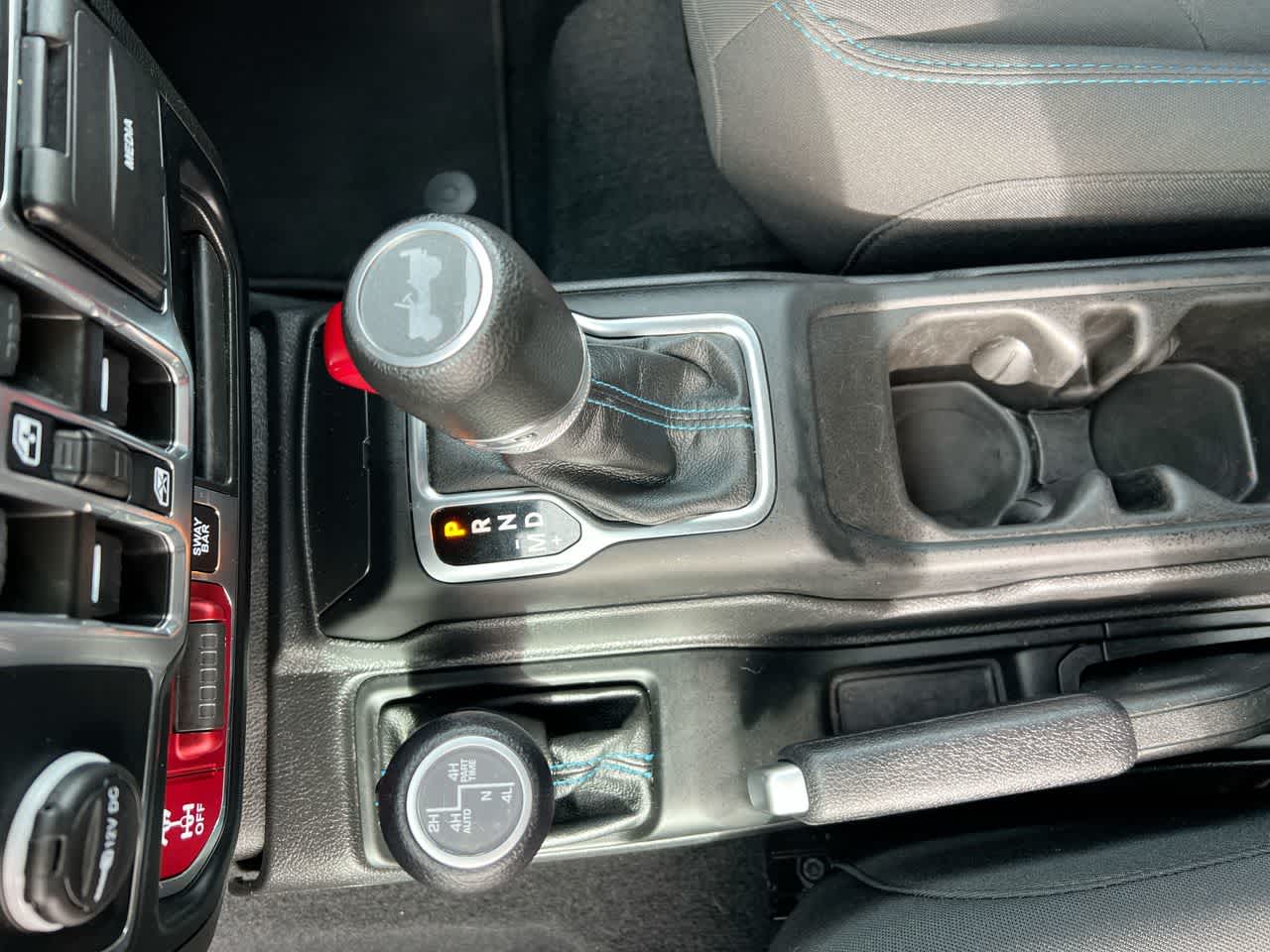 Thumbnail: 2023 Jeep Wrangler - 20