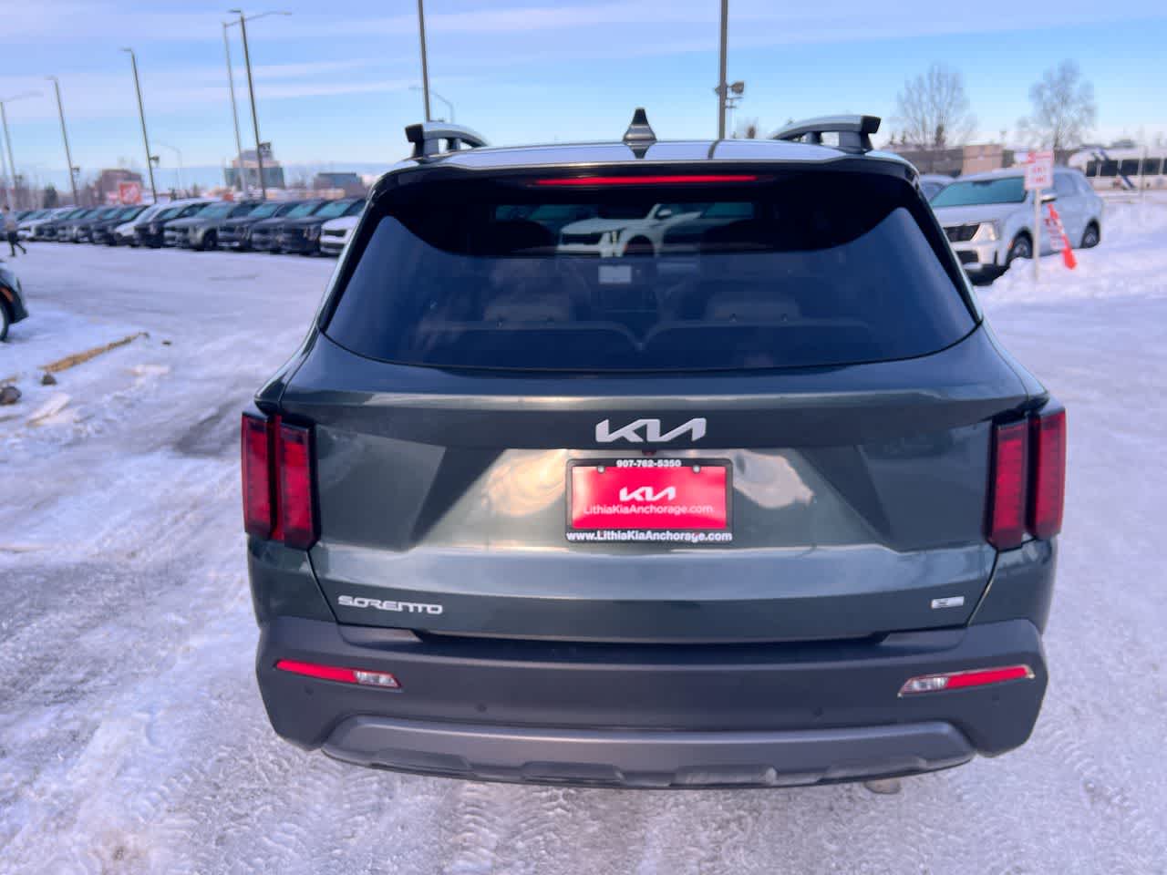 Thumbnail: 2023 Kia Sorento - 27