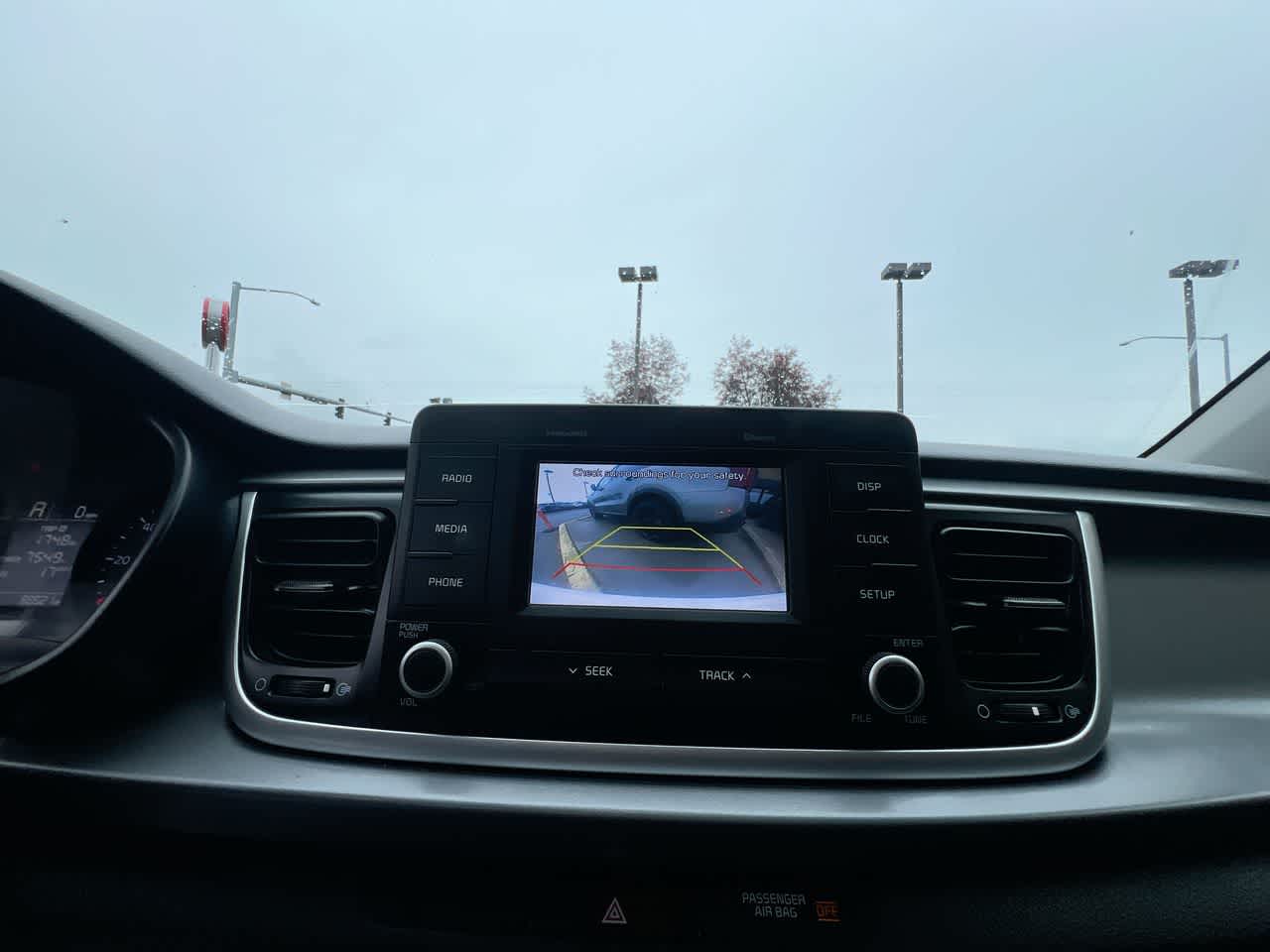 Thumbnail: 2019 Kia Rio - 17