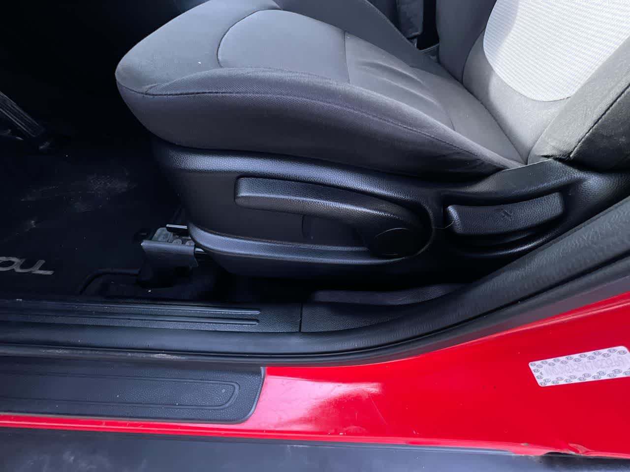 Thumbnail: 2019 Kia Soul - 12