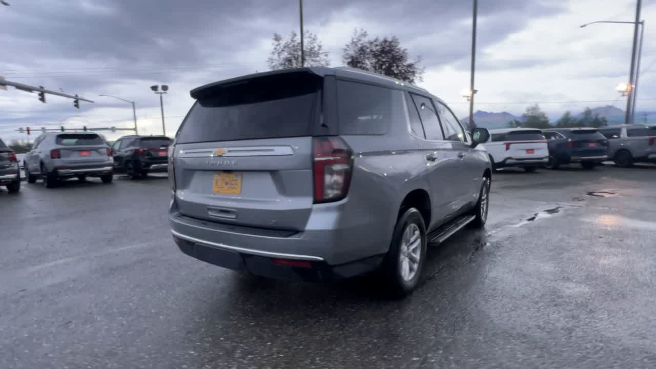 Thumbnail: 2023 Chevrolet Tahoe - 8