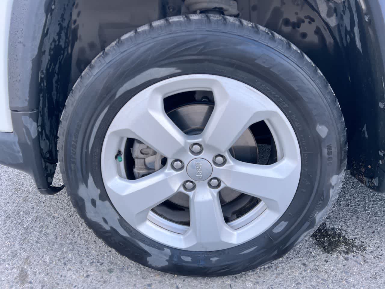 Thumbnail: 2019 Jeep Compass - 10