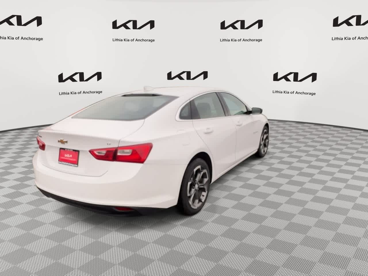 Thumbnail: 2023 Chevrolet Malibu - 8