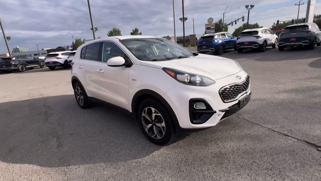 Thumbnail: 2020 Kia Sportage - 2