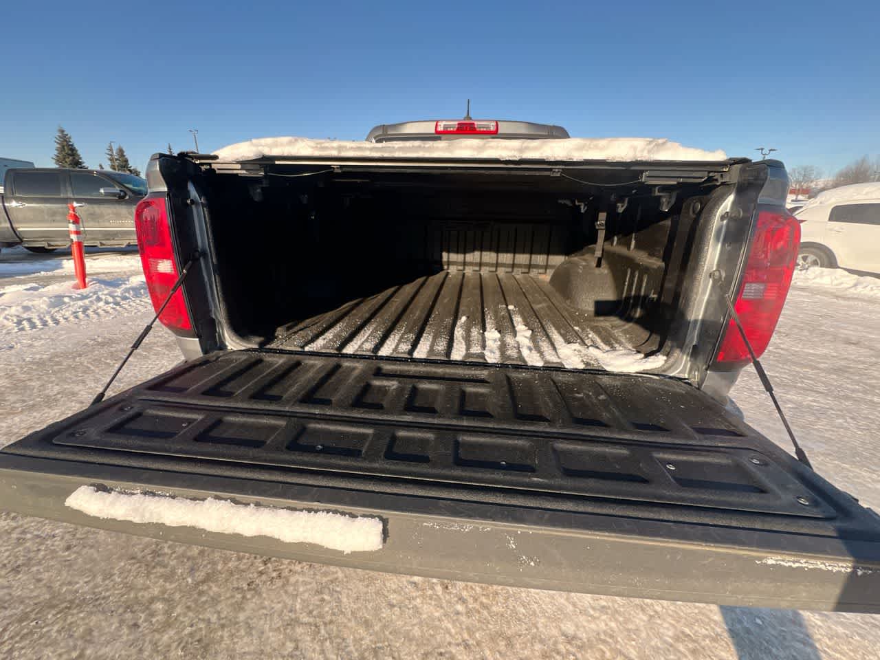 Thumbnail: 2020 Chevrolet Colorado - 31