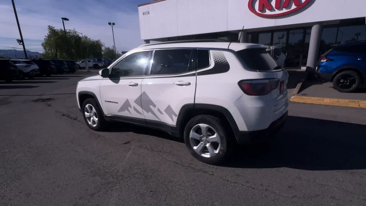 Thumbnail: 2019 Jeep Compass - 6