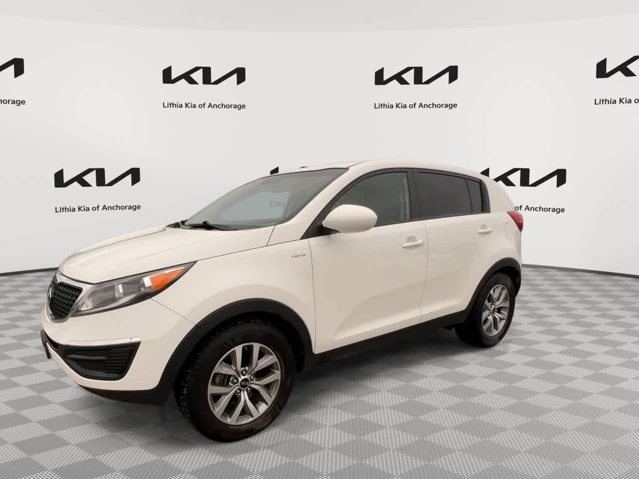 Thumbnail: 2016 Kia Sportage - 4