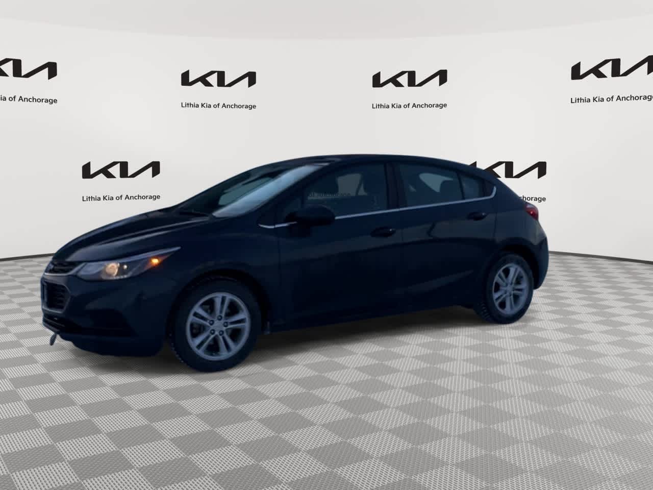 Thumbnail: 2018 Chevrolet Cruze - 5