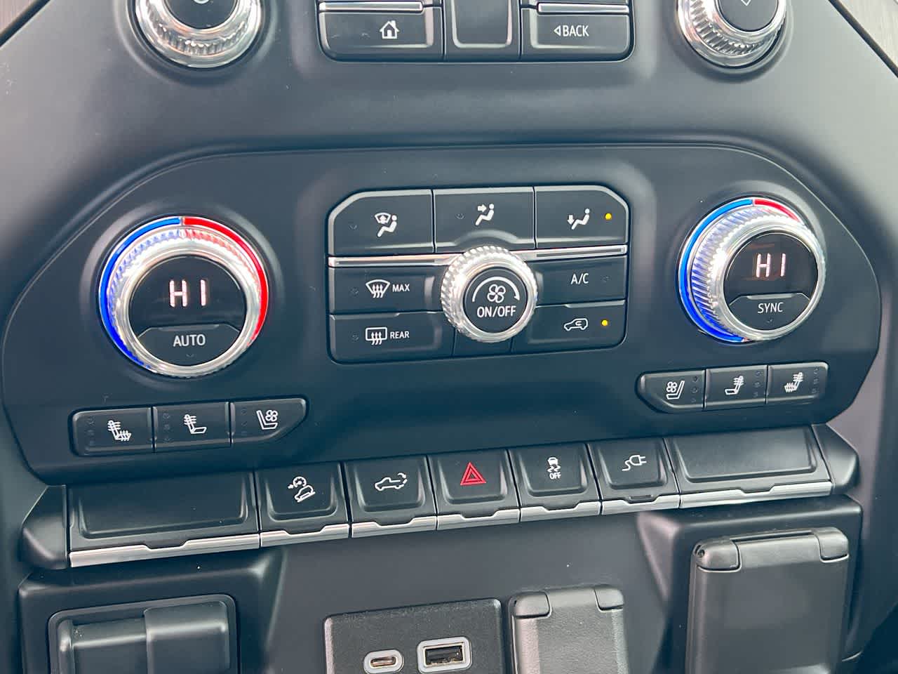 Thumbnail: 2021 GMC Sierra 1500 - 19