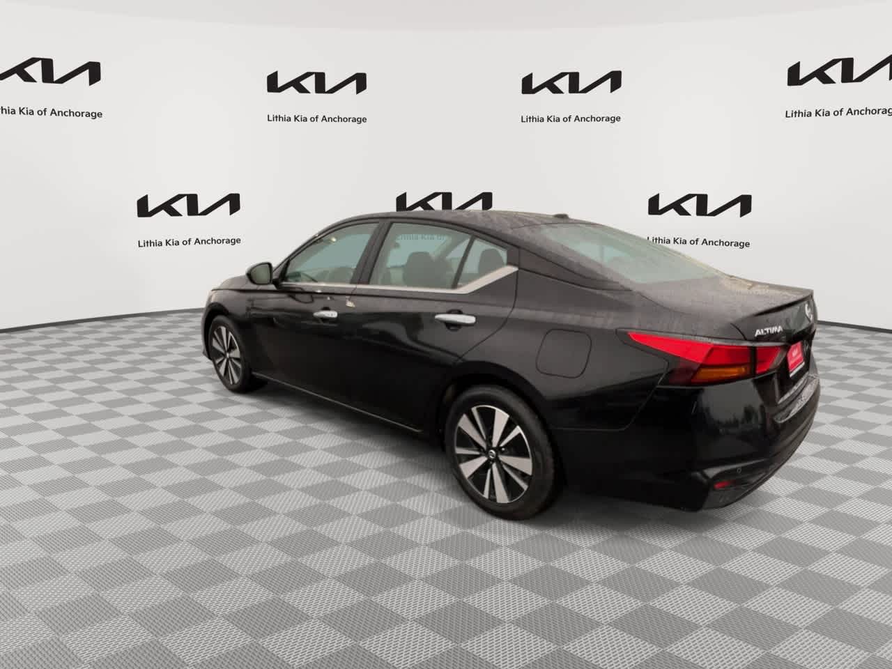 Thumbnail: 2021 Nissan Altima - 7