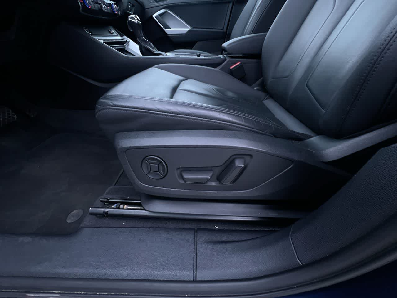 Thumbnail: 2023 Audi Q3 - 12