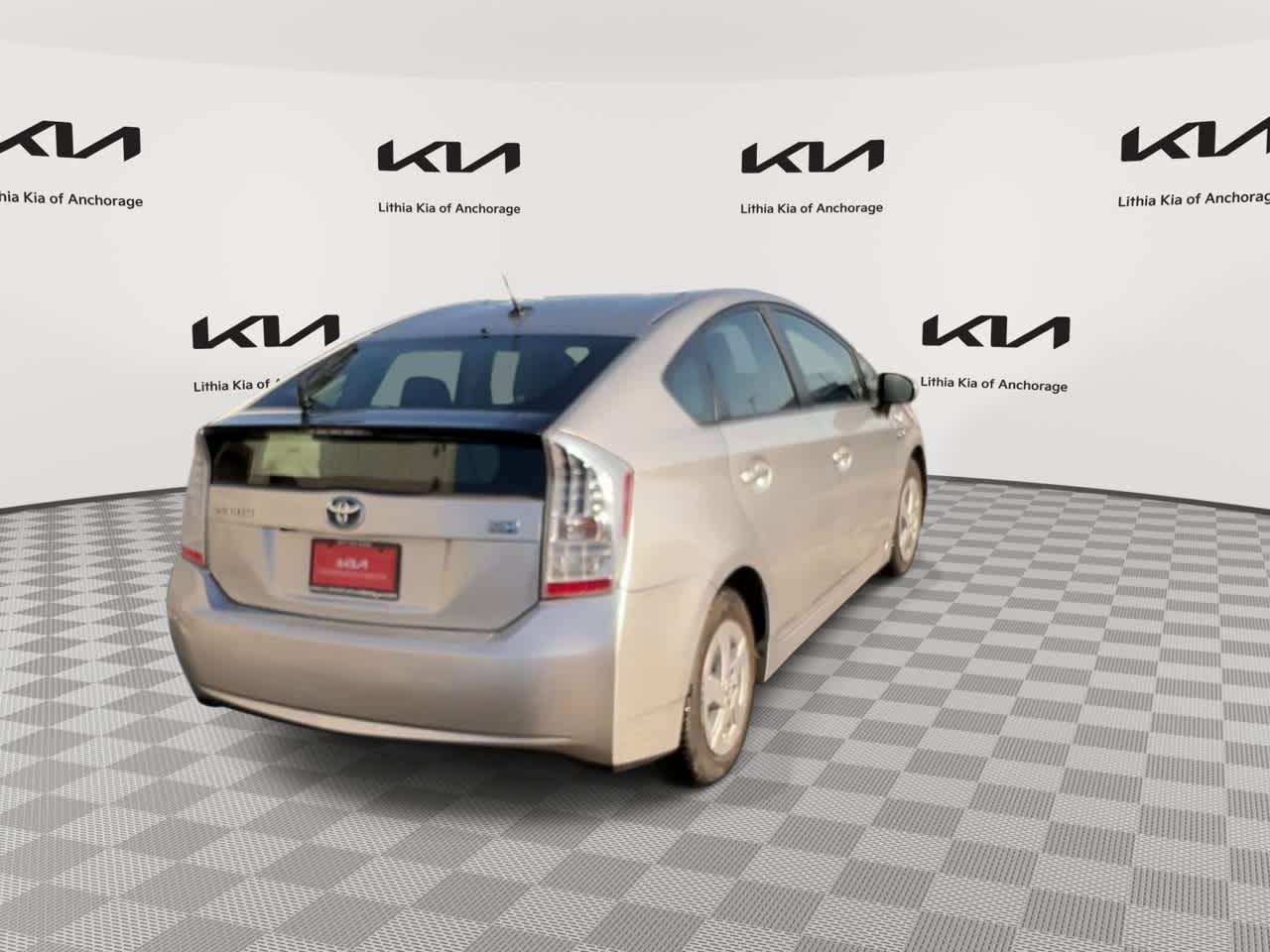 Thumbnail: 2010 Toyota Prius - 8