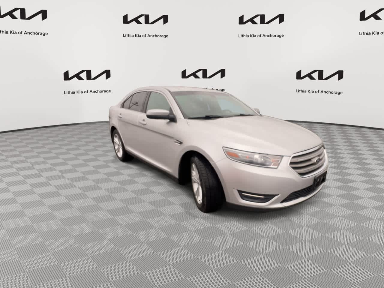 Thumbnail: 2013 Ford Taurus - 4