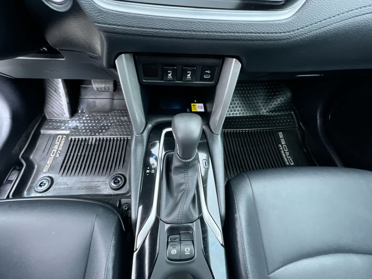 2023 Toyota Corolla Cross XLE 20