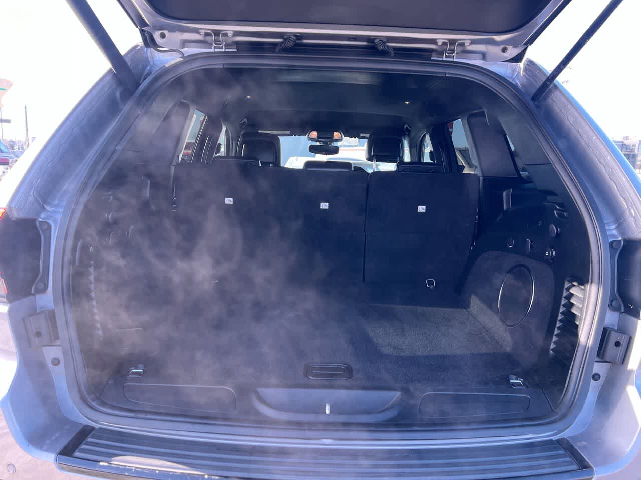 Thumbnail: 2017 Jeep Grand Cherokee - 25