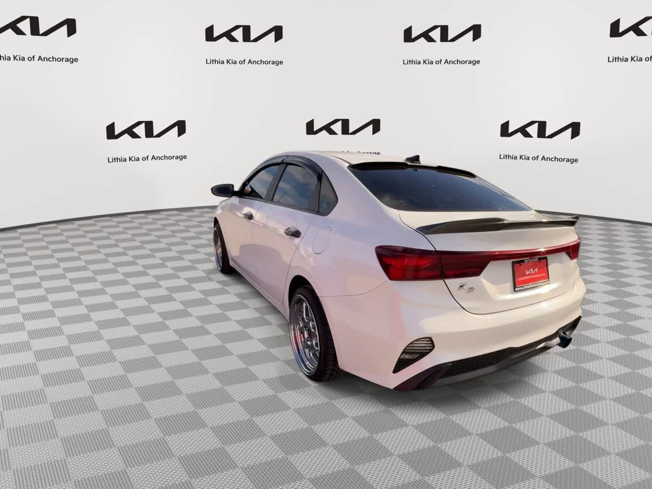 Thumbnail: 2024 Kia Forte - 7