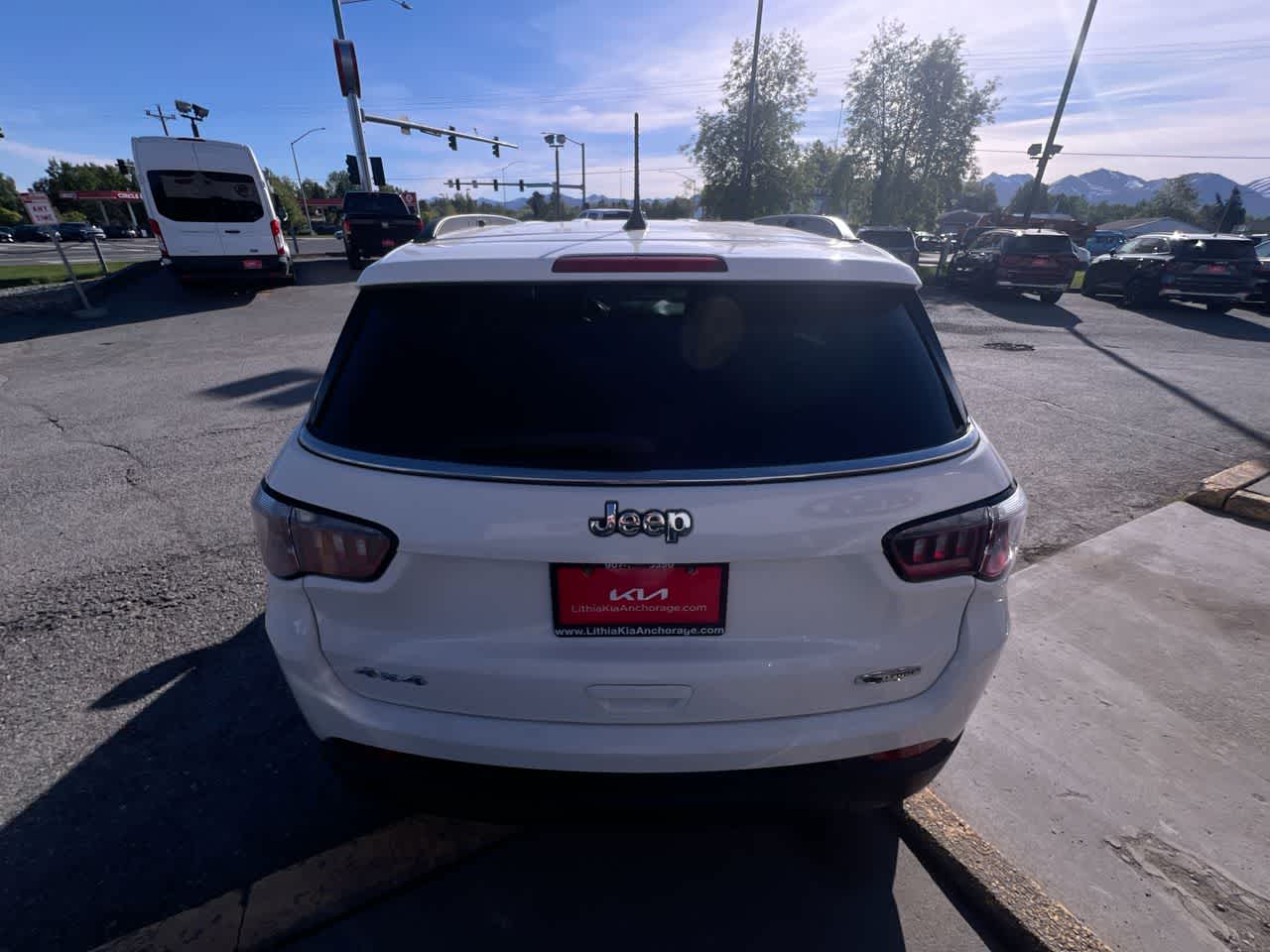 Thumbnail: 2019 Jeep Compass - 27