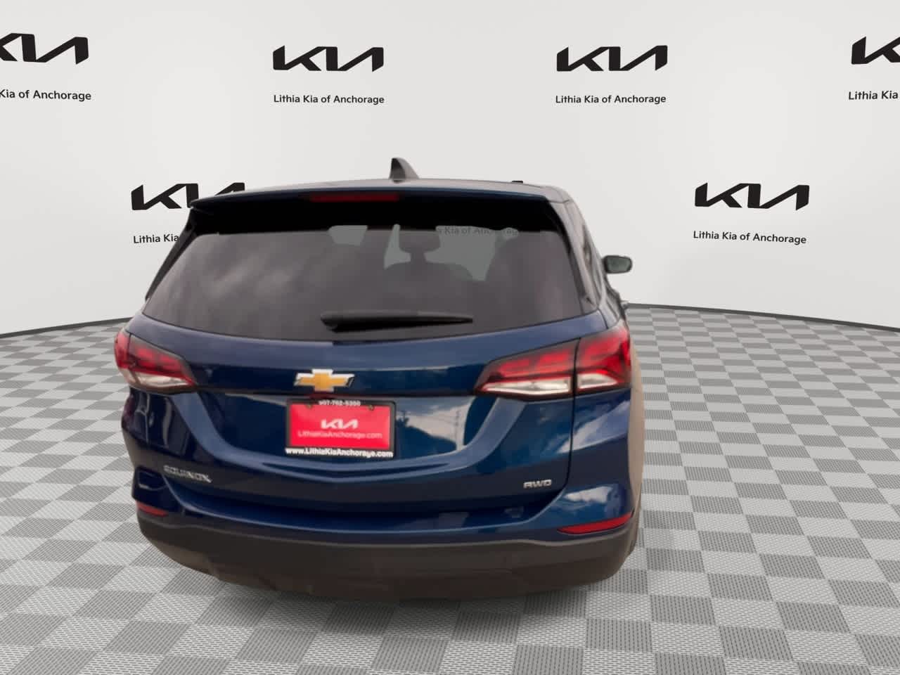 Thumbnail: 2022 Chevrolet Equinox - 9