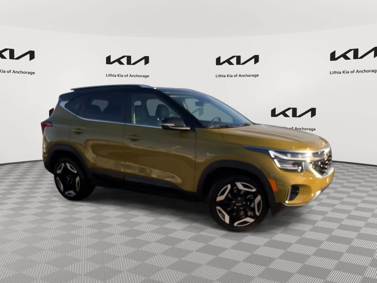 Thumbnail: 2024 Kia Seltos - 2