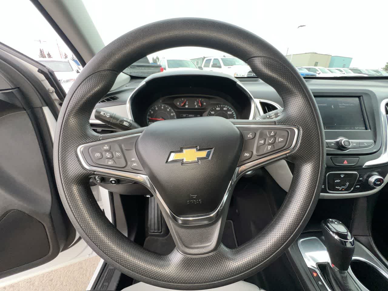Thumbnail: 2021 Chevrolet Equinox - 14