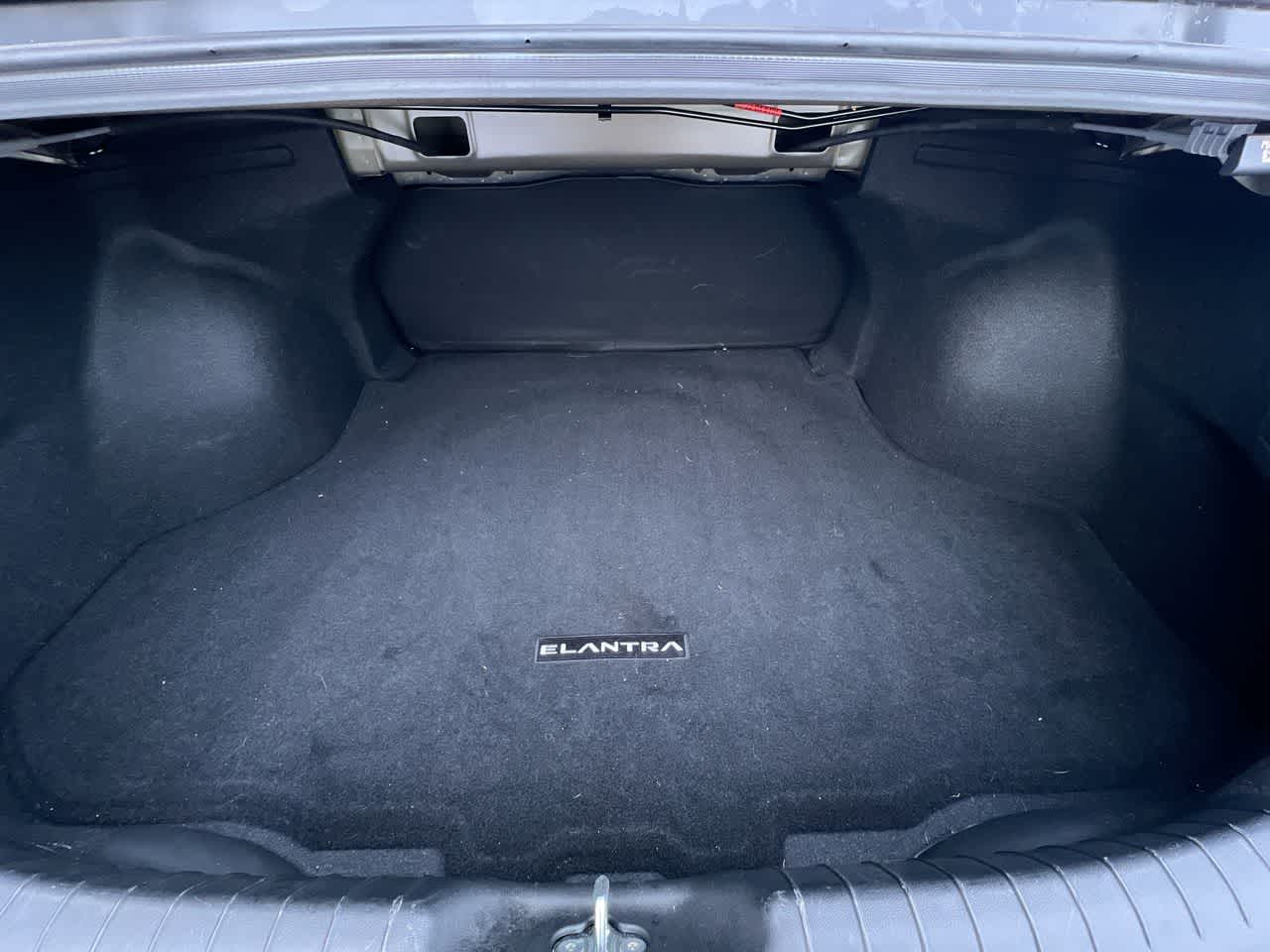 Thumbnail: 2023 Hyundai Elantra - 25