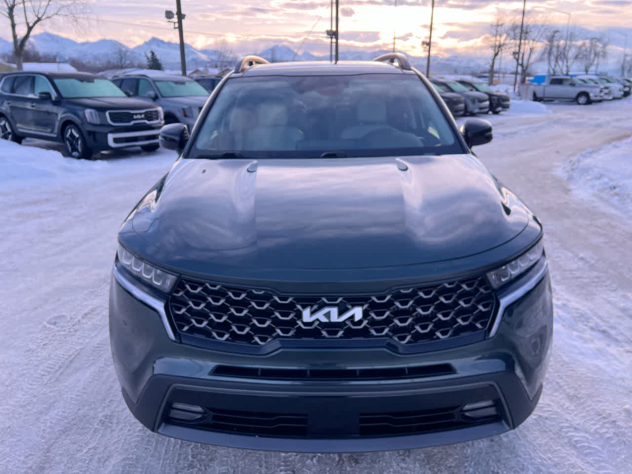 Thumbnail: 2023 Kia Sorento - 29